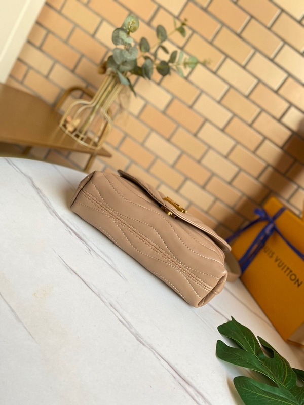 ルイヴィトンバッグ内部構造